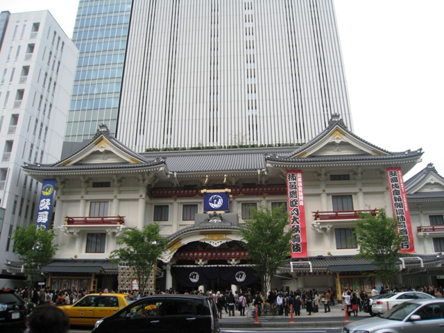 【Kabuki-za theatre】August 4th － 25th (No performance on 13th and 19th) 